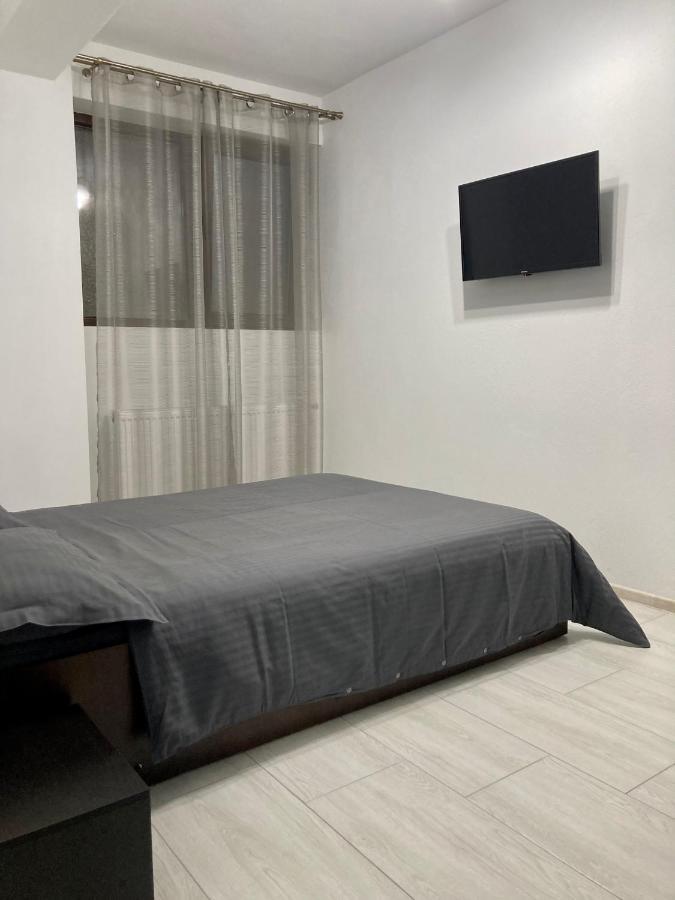 Apartament Luca Drobeta Turnu Severin Exterior foto